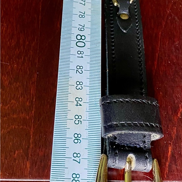 Landes Black Bridle Leather Belt Sz Med with Gold  Accents - Picture 5 of 8